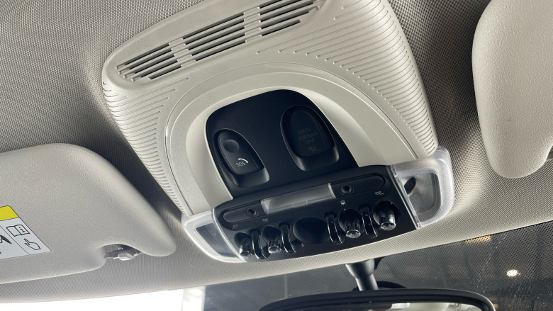 MINI Hatchback 1.5 Cooper Classic II 5dr Petrol Hatchback